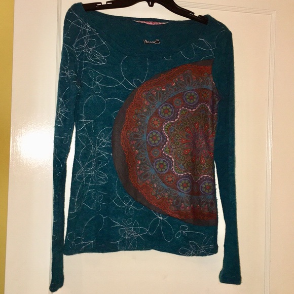 Smash! Green Sweater - Picture 1 of 4